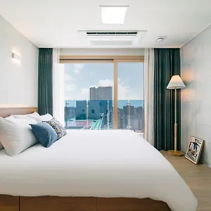 Urbanstay Airport 济州市